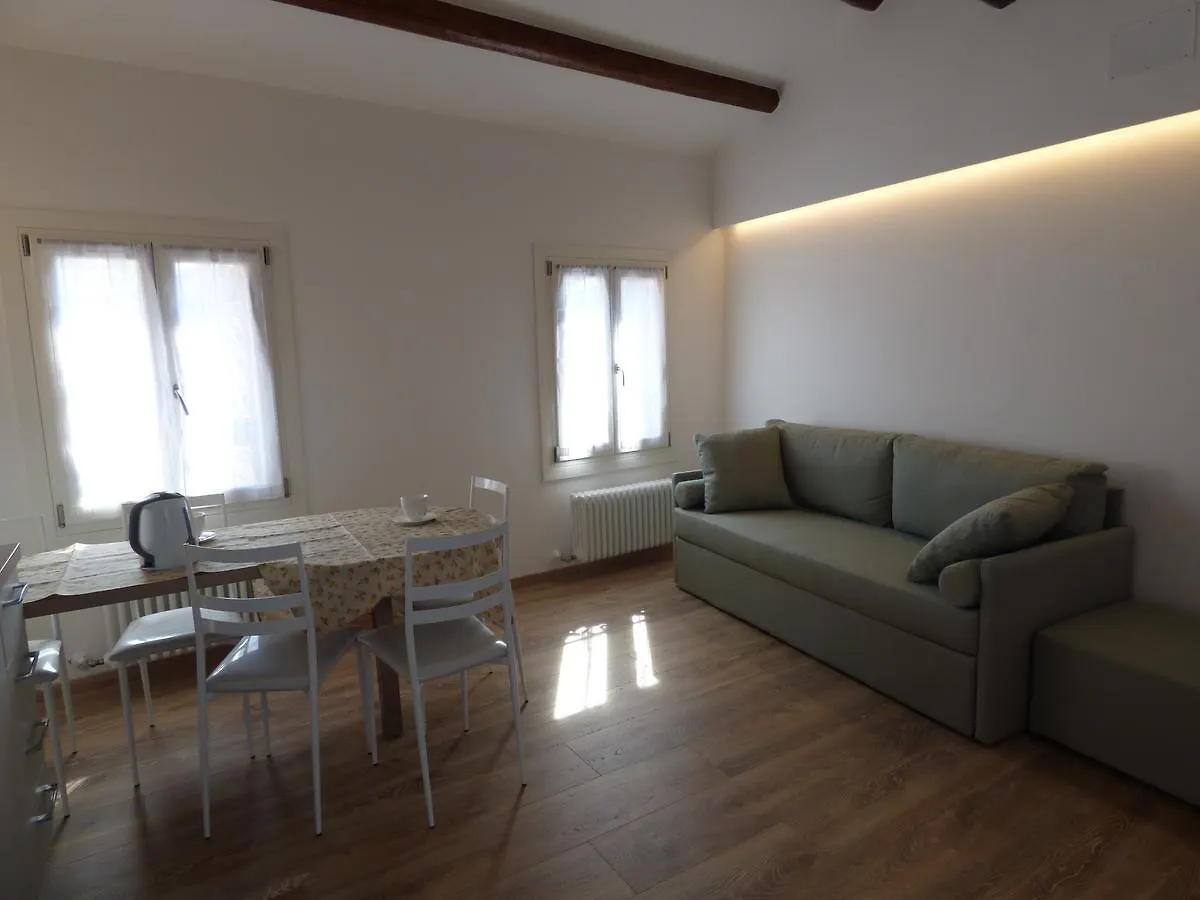 Beautiful Venice Apartment 0*,  Italy
